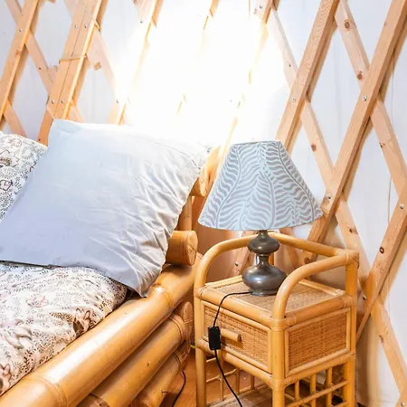 ゲストハウス A Yurt Among Olive Trees And The Sea 3*